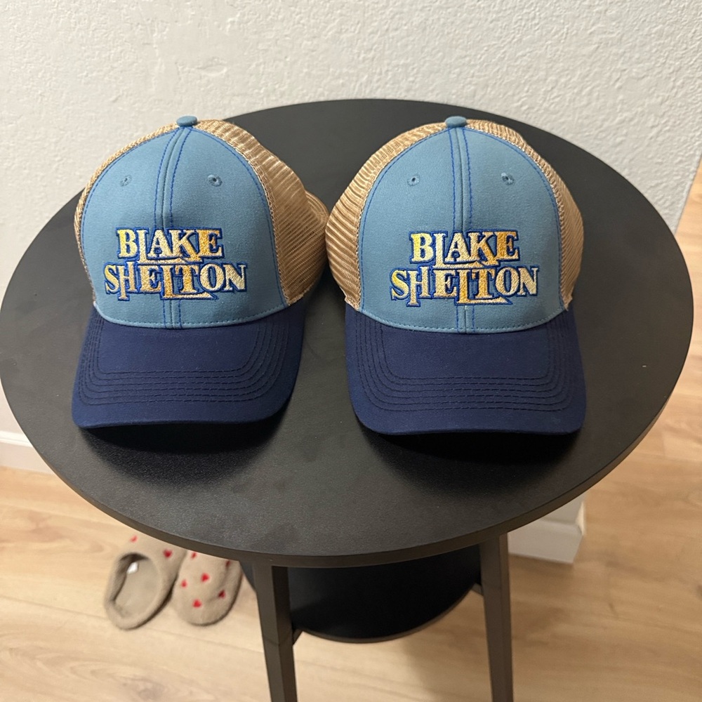 Blake Shelton Blue and Tan Mesh Cap Concert VIP SWAG